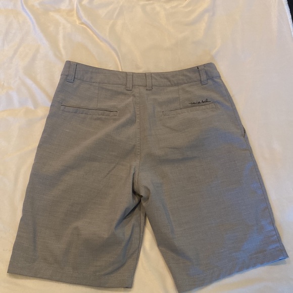 Travis Matthew Mens Golf Shorts size 30 - Picture 6 of 6